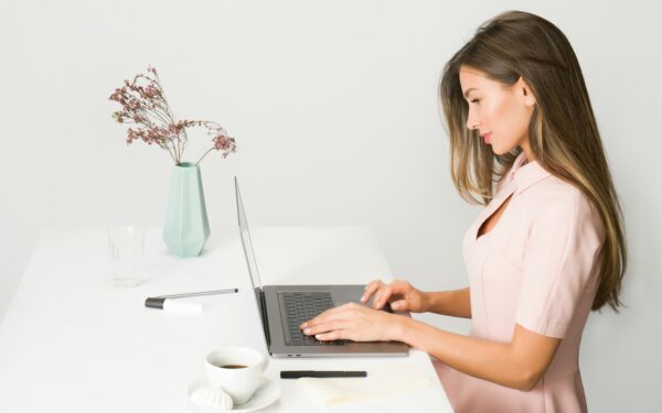 Early signs of stress in your body and mind and what to do about them