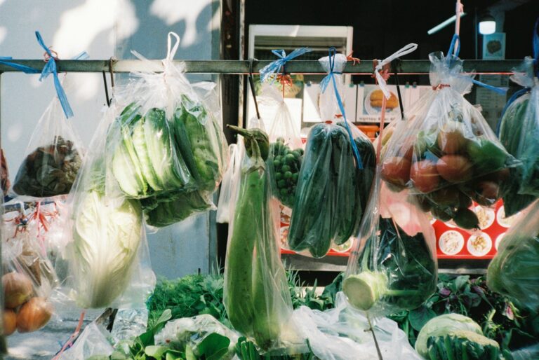 Freezer drawer vegetable bags
