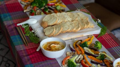 No-cook dinner ideas for hot days using simple supermarket shortcuts