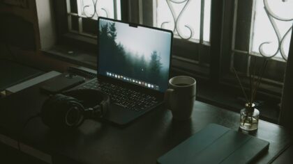 Simple browser habits that make the internet feel less exhausting