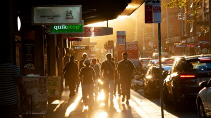 Evening transitions: how to actually unwind after work when your brain stays “on”