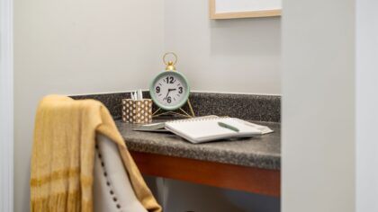 How to build a simple “start and stop” plan that protects your time
