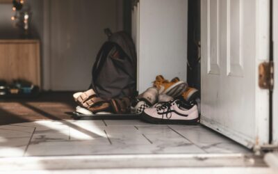 How to create a calm entryway that actually stays tidy