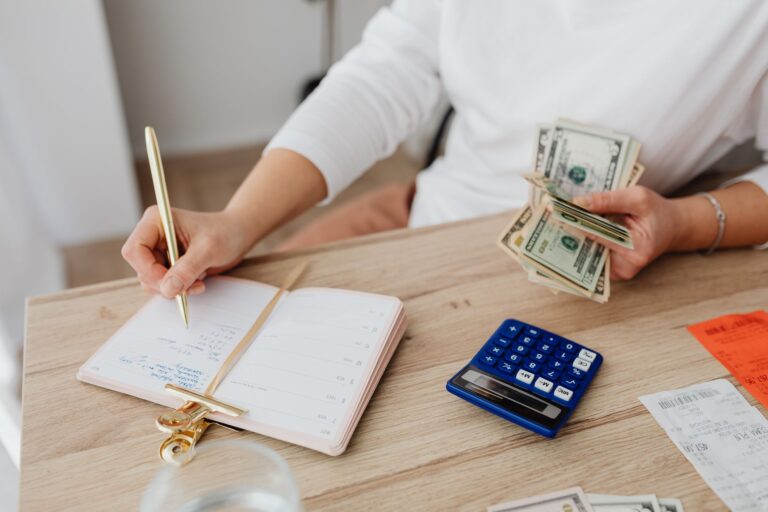 Simple household expense