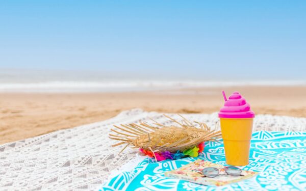 How to plan a simple beach day abroad that is relaxing instead of chaotic