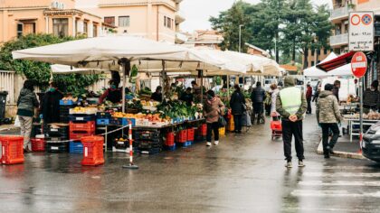 How to plan a simple food-focused trip without turning it into a checklist
