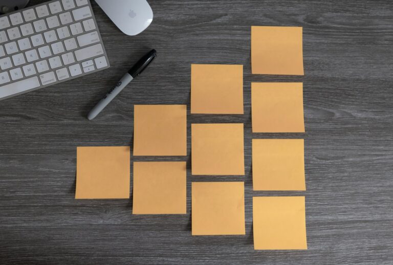 Sticky notes desk