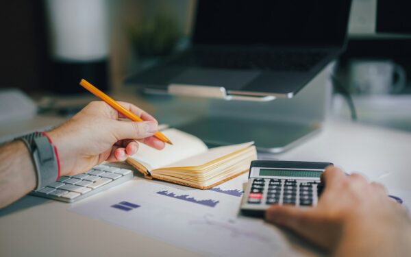 How to use small “money limits” to control costs without feeling restricted