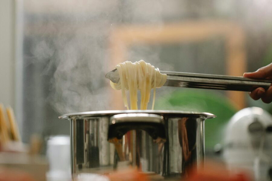 The best kitchen tongs for gripping, flipping, and everyday cooking