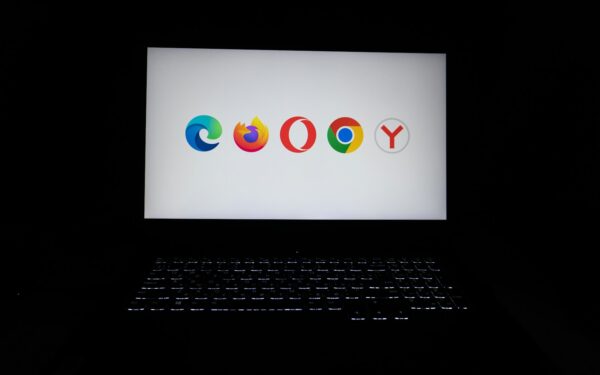 Simple browser profiles that keep work, family and personal life nicely separated