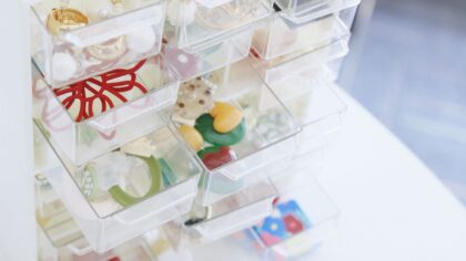 Simple drawer strategies that stop clutter from coming back