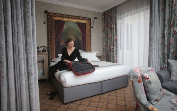 Simple hotel room routines that make every stay more comfortable and less stressful