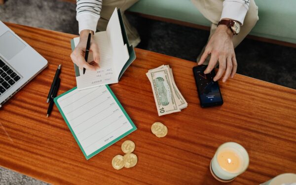 Simple money routines to reset your finances in 20 minutes a week