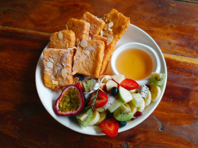 Savory toast plate