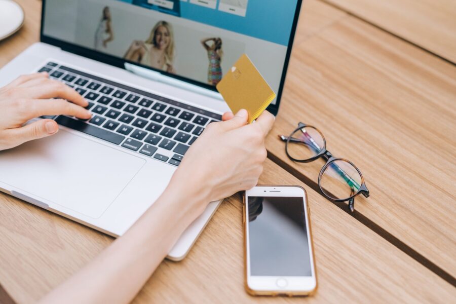 Laptop phone credit