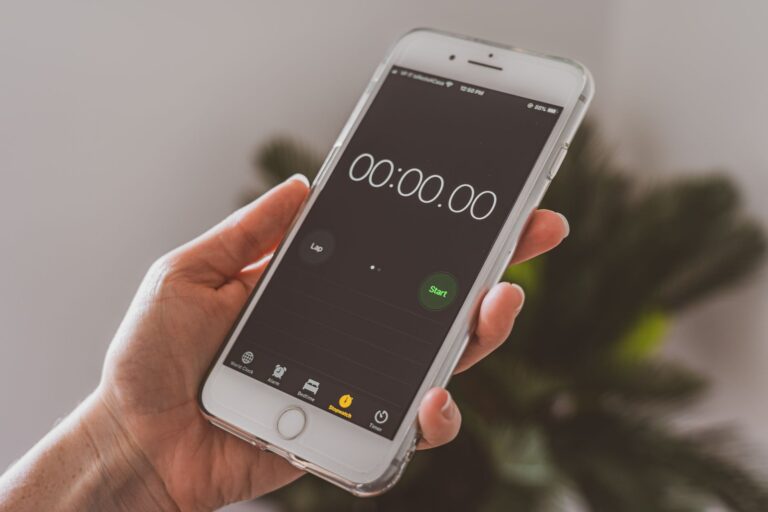 Minimal phone timer