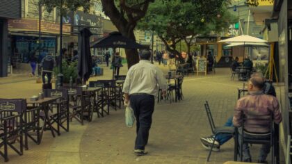 Slow travel on a small scale: how to turn a simple trip into a richer experience