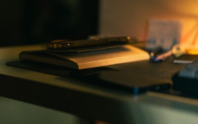 The five-minute nightly review: a simple habit to end your day with less stress and more clarity