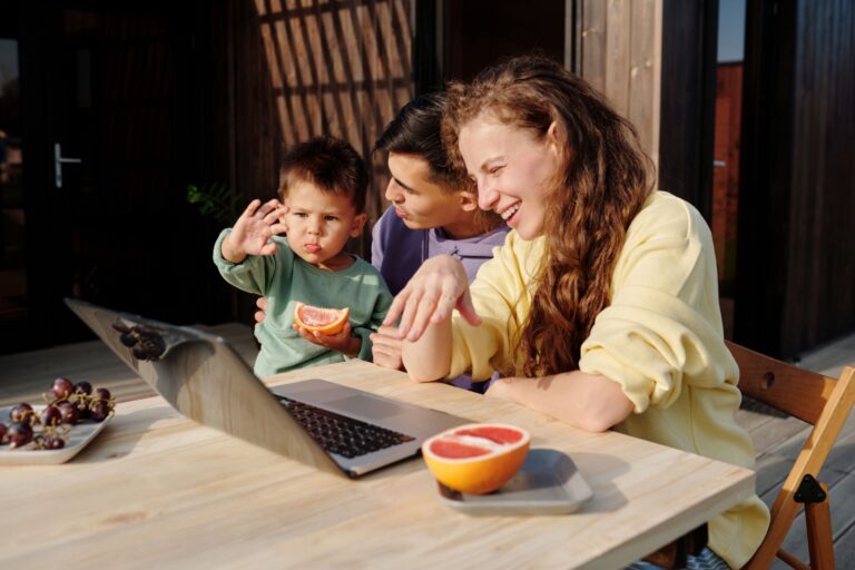 Laptop smartphone screen