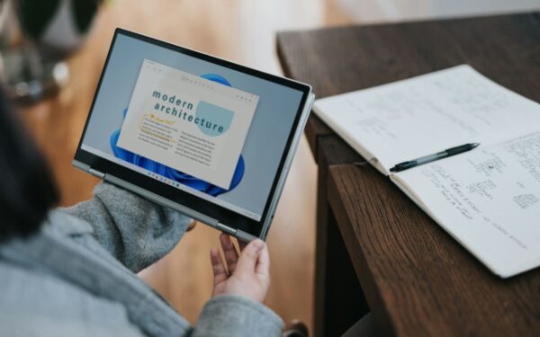 A calm guide to using note-taking apps so your ideas stop getting lost