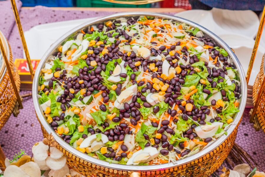 Simple salad bowl