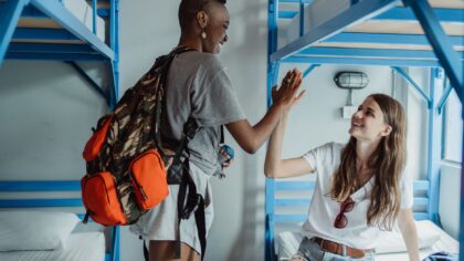 Simple hostel stays for adults: how to feel comfortable, safe and welcome