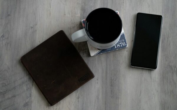 Simple phone backup habits that save your photos, chats and sanity