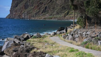 Simple slow coastal journeys: how to enjoy seaside travel without a packed schedule