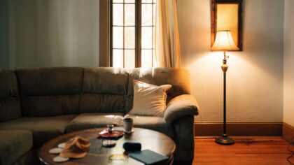 Simple weekly dust control habits that keep your home feeling fresh