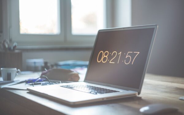 The one-screen rule: a simple way to stay focused in a world full of tabs
