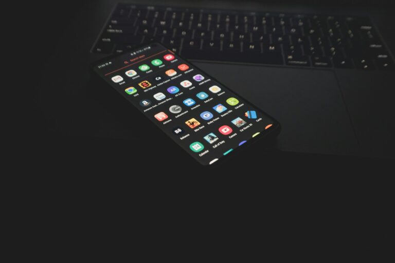 Phone screen single